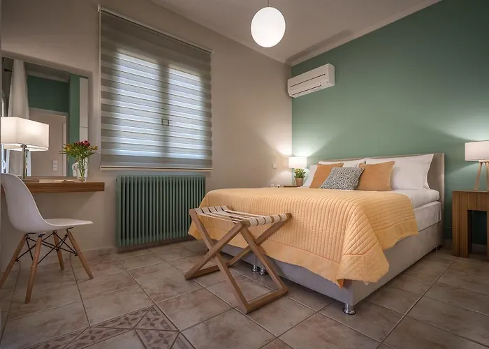 Villa Tierra Verde, Luxury Retreat With 3 Acres Lush Garden *